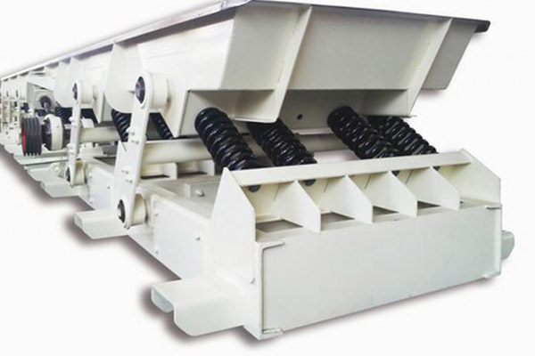 連桿振動輸送機（完全平衡式連桿振動輸送機、彈性連桿式振動輸送機）的優(yōu)勢特征